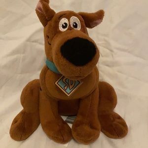 7.5” Scooby Doo plush 2020 Basic Fun Inc
